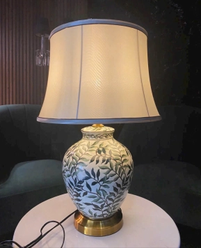 Đèn bàn gốm DB84