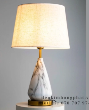 Đèn Bàn Gốm DB47